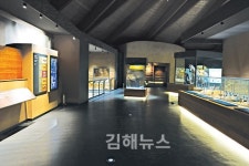새 단장 대성동고분박물관 개장