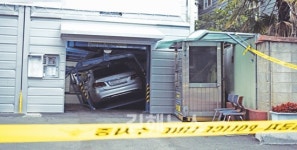 김해 병원 타워주차장 수리 도중 사고로 인부 2명 사망