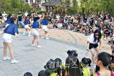 우리는 이웃사촌… 입주민이 함께 만들어낸 축제