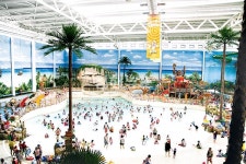 롯데워터파크, 실내서 물놀이 즐기세요