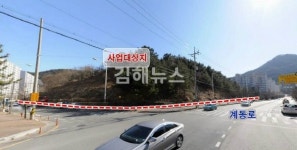 누구나 편하게 오를 수 있는 김해 첫 무장애 숲길 조성