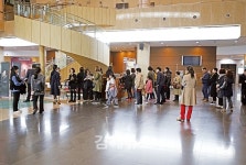 아카펠라 제니스 초청콘서트… 김해시민에 진한 감동 안겨