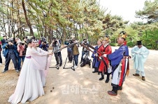 [화보] 영차 영차… 줄땡기기로 하나된 김해!!
