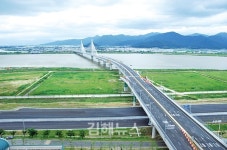 동남권 교통 요충지 김해 도로망 확충 명품도시 도약