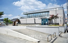 낙동강에 가슴 묻고 영원 노래한 시인 구상