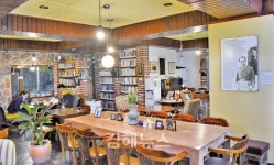 해운대에 자리잡은 추리문학 보금자리