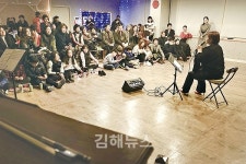 스토리가 있는 공연 재즈, 탱고, 그리고 춤