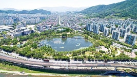 인구 71만 명 대도시 면모·경전철 율하까지 연장