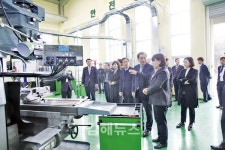 김해 특성화고 졸업생 취업률 높인다