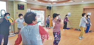 초정마을 할머니들과 무(舞) 밭에 시(詩) 뿌려요!