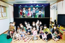 김해시아동보호전문기관, 내 권리를 지켜주세요! 인형극 진행