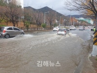 김해 등 경남 곳곳 침수피해·교통사고 잇따라