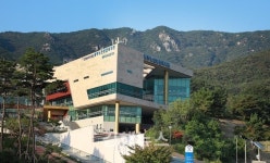 김해동부노인종합복지관, 사회교육프로그램 내달 운영 재개
