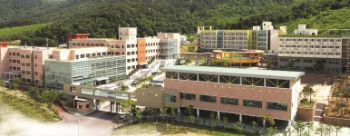 김해외고, 일반고 전환에 하향 평준화 vs 고교 서열화 반대