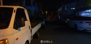 가로등 뜨문뜨문 김해 흥동로 일대…밤길이 무섭다