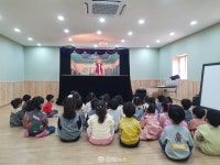 창원아동보호전문기관, 내 권리를 지켜주세요 인형극 진행