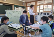 안태환 김해교육장, 거점형 동부 다문화교육센터 방문