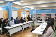 박종훈 교육감, 경남 최초 도시형 통합학교 양산 금오초중교 방문