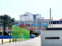 대통령 배출 진영대창초등학교, 100회 졸업식 거행