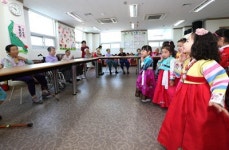 할아버지ㆍ할머니， 건강하세요～