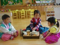 동해초병설유치원, 전통예절 및 다례체험 실시