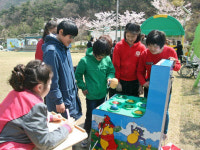 통영 잠포학교, 운동장 놀이공원 조성