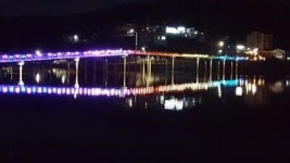 화려한 빛 수놓은 남포항