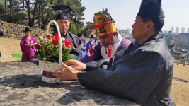김해, 인도와 역사 공감대 높여