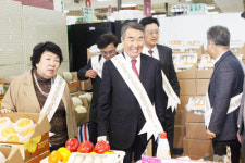 진주시 북미ㆍ중동시장 동시 공략