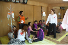 거창적십자병원, 노인회관 방문 무료진료