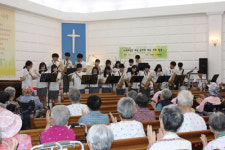 거제 제일중, 요양 병원 예술재능기부