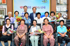 평생 소원 한글 깨치니 인생 더 재밌네요