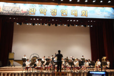 감동적인 하모니로 호평받았죠