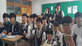 수능대박 꿈 버튼에 담았어요