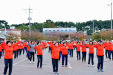 남해군, 군민화합 건강댄스 연습 한창