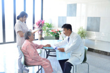 김해서 연 정신과 전문의가 치료하는 치매 요양병원