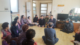 밀양시 가곡동장, 지역 경로당 순회