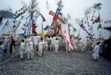 `나비 남해` 왼쪽 날개 아래