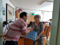 창원 문화동, 무더위 쉼터 생수 공급