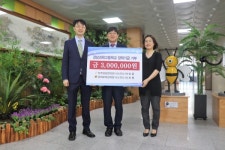 경남과학고, 진주당당한의원 어인준 원장, 모교 경남과학고에 장학금 기탁