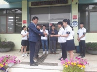 하동 악양중， 축제 수익금ㆍ자체 모금액 이웃에 기탁