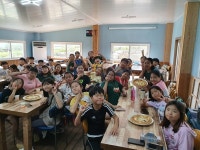 하동 옥종초， 해뜰목장 찾아 `오감길 체험활동`