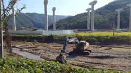 GS건설， 무안천 제방 긴급복구 지원