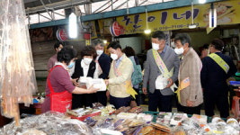 `전통시장 살리기 캠페인` 허성곤 시장 동상시장 방문