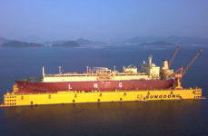 HSG성동조선， 선박 수리업 활로 열다