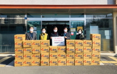 산청군 탑플러스마트， 산엔청복지관에 생필품 전달