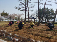 청렴 다짐의 길에서 꽃향기 맡으며 힐링해요