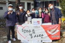 거창군 한마음봉사단， 짜장면 소스 나눔 봉사