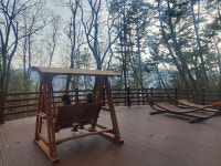 온천 품은 덕암산 기슭 따라 솔향 가득 건강한 산책 즐겨요