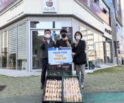 낙곱새닭 창원 북면점， 복지시설에 크림빵 전달